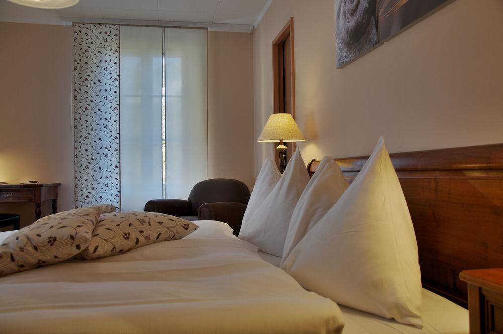 Hostellerie Les Chevreuils Lausanne Kültér fotó