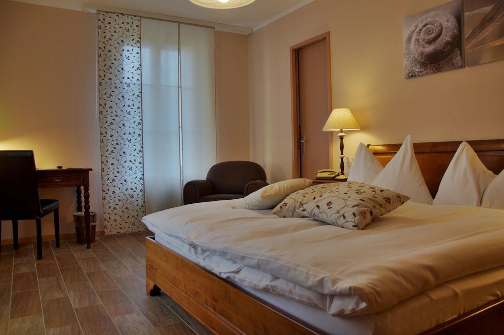 Hostellerie Les Chevreuils Lausanne Kültér fotó