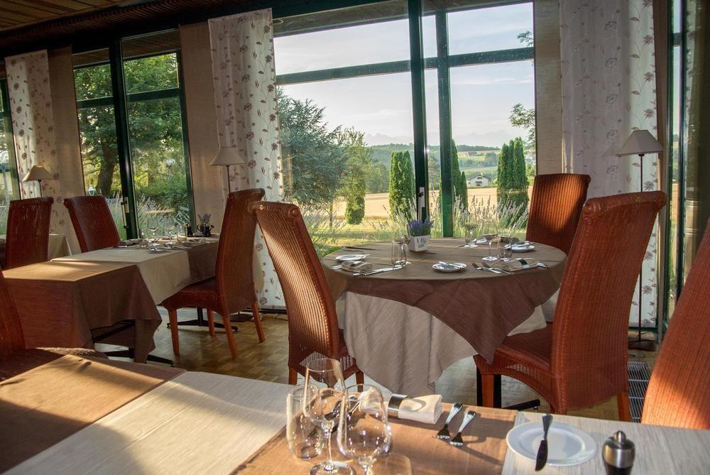 Hostellerie Les Chevreuils Lausanne Kültér fotó